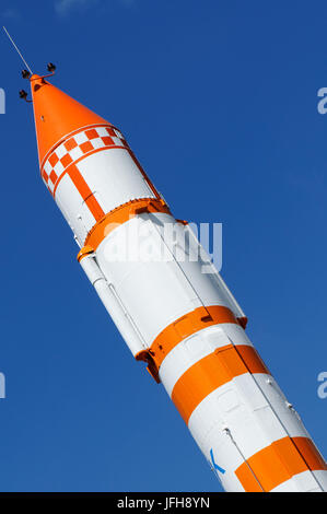 Platz Trägerrakete Stella über blauen Himmel Stockfoto