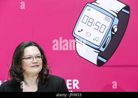 SPD Mindestlohn Poster Präsentation in Berlin Stockfoto