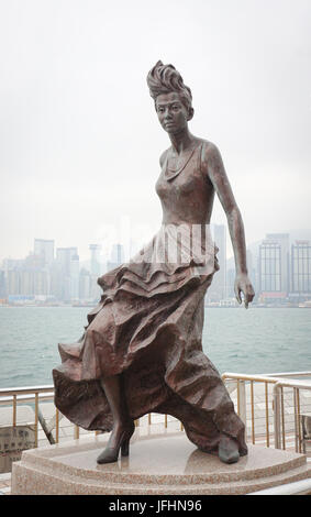 Hong Kong - 26. Dezember 2014. Eine Schauspielerin-Statue auf der Avenue of Stars in Hongkong, China. Im Jahr 2014, Hong Kong war der elfte beliebtestes Reiseziel für in Stockfoto
