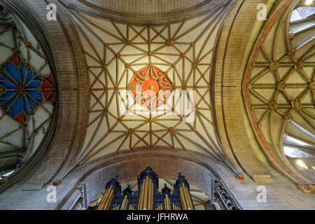 Tewkesbury Abbey Interieur zeigt Decke detail Stockfoto