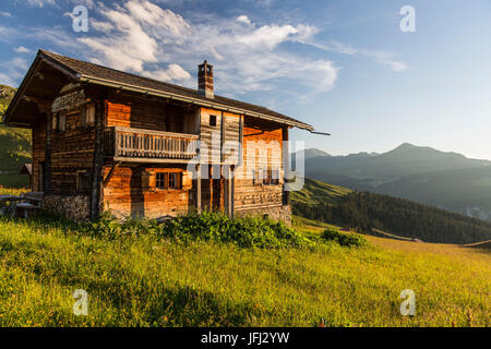 Walserdorf im Schweizer Kanton Graubünden Stockfoto