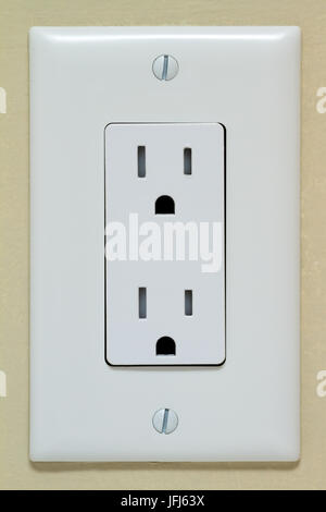 Elektrische Steckdose an Wand. Macht 110v Stockfoto