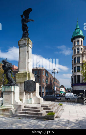 Großbritannien, Nordirland, Derry, County Londonderry Kriegerdenkmal im Diamant Stockfoto