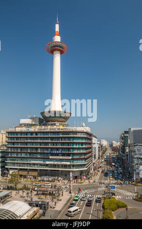 Japan, Stadt Kyoto, Kyoto Tower Stockfoto