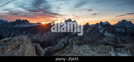 RA Gusela, Sunrise, fotografiert vom Gipfel des The Ra Gusela Dolomiten, Veneto, Italien Stockfoto