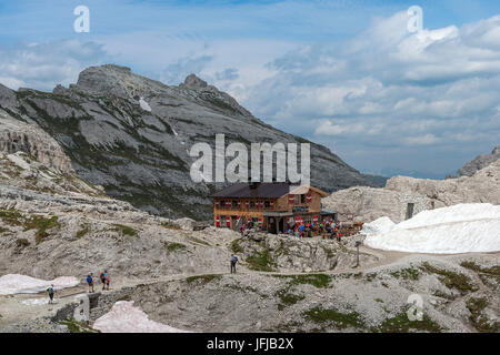 Sexten/Sexten, Dolomiten, Südtirol, Italien, die Schutzhütte Pian di Cengia/Buellelejoch Stockfoto