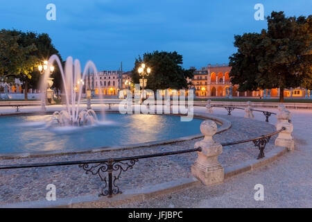 Europa, Italien, Veneto, Padua, ein Brunnen in Prato della Valle Stockfoto