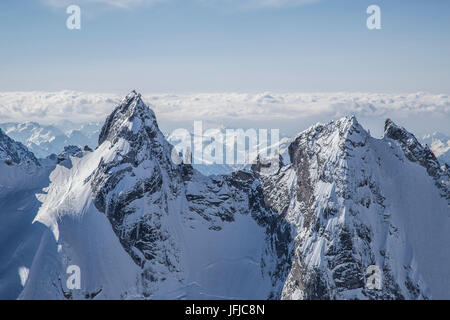 Luft-Blick auf die Gipfel des Torrone im Winter, Valle del Forno, Maloja pass, Engadin, Kanton Grigioni, Schweiz, Stockfoto