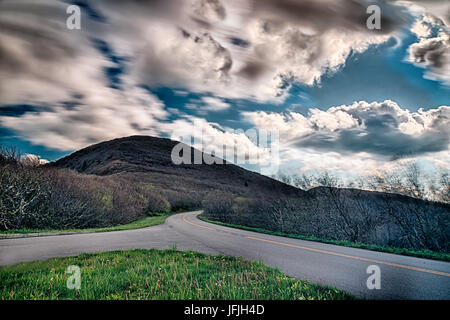 Frühling an der szenischen Blue Ridge Parkway Appalachians Smoky Mountains Stockfoto