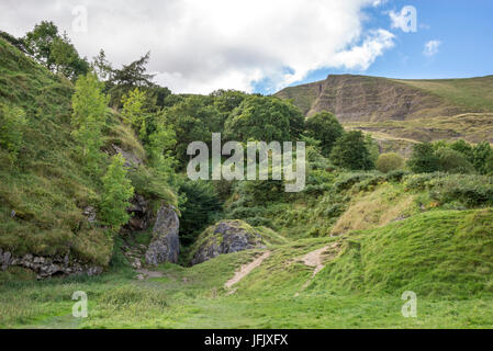 Odin-Mine und Mam Tor, Castleton, Peak District Nationalpark, Derbyshire, England. Stockfoto