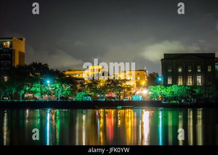 Riverfront Board Walk Szenen in Wilmington nc bei Nacht Stockfoto