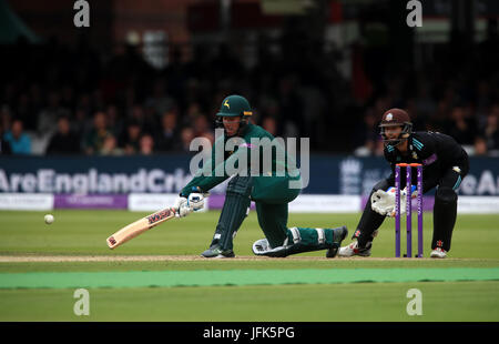 Die Nottinghamshire Brendan Taylor während eines Tages-Cup-Finale im Lord, London. PRESSEVERBAND Foto. Bild Datum: Samstag, 1. Juli 2017. Vgl. PA Geschichte CRICKET-Finale. Bildnachweis sollte lauten: John Walton/PA Wire. Einschränkungen: Nur zur redaktionellen Verwendung. Keine kommerzielle Verwendung ohne vorherige schriftliche Zustimmung der EZB. Standbild-Gebrauch bestimmt. Keine bewegten Bilder zu emulieren ausgestrahlt. Kein entfernen oder Sponsorenlogos verdunkelt. Stockfoto