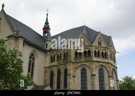 2014.06.21.114703 Stiftskirche Münstermaifeld Stockfoto