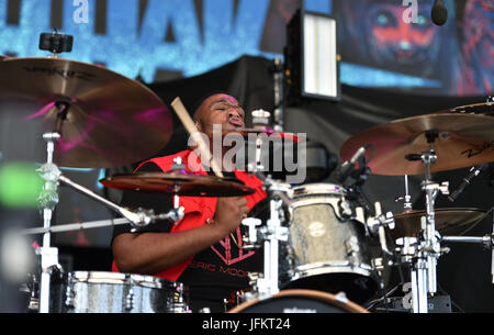 Portsmouth, VIRGINIA, USA. 28. Juni 2017. LILLAKE bringt das Metall in der PORTSMOUTH-Pavillon in PORTSMOUTH, VIRGINIA am 28. Juni 2017. © Jeff Moore 2017 Credit: Jeff Moore/ZUMA Draht/Alamy Live-Nachrichten Stockfoto