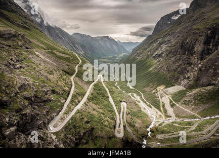 Trollstigen, mehr Og Romsdal Grafschaft, Norwegen Stockfoto