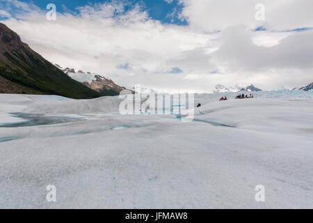 Argentinien, Patagonien, El Calafate, Nationalpark Los Glaciares, Spaziergang auf dem Gletscher Perito Moreno Stockfoto