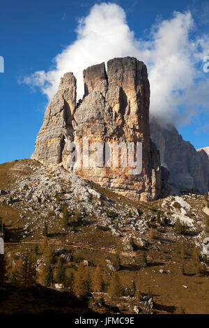 Torre Grande d'Averau, Cinque Torri, Ampezzaner Dolomiten, Cortina d ' Ampezzo, Belluno, Veneto, Italien Stockfoto