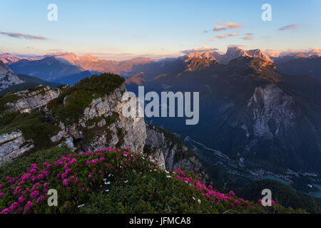 Blick vom Col Rean, Civetta-Gruppe, Dolomiten, Alleghe, Belluno, Veneto, Italien Stockfoto