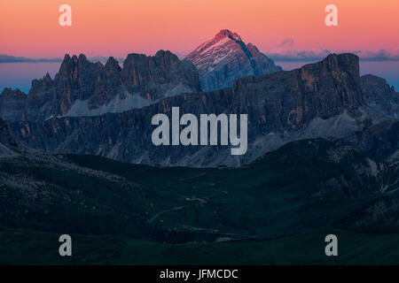 Blick vom Col di Lana, Dolomiten, Buchenstein, Belluno, Region Venetien, Italien, Stockfoto