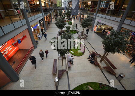 Impressionen aus den Arkaden am Potsdamer Platz in Berlin am 11. April 2017, Deutschland Stockfoto