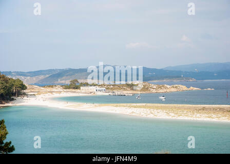 Smaragd-Wasser des Cies Inseln Naturparks, Galicien, Spanien Stockfoto