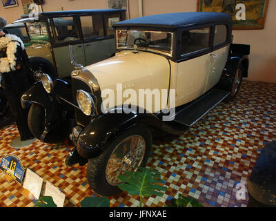 1924 Avions Voisin C4 Vierzylinder ohne Ventil 8CV Wagenkastens, 4 Sitzplätze, im Musée Automobile de Vendée Pic-3 Stockfoto