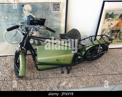 1942 Socovel Elektro-Roller, Musée De La Moto et du Vélo, Amneville, Frankreich, Pic-001 Stockfoto