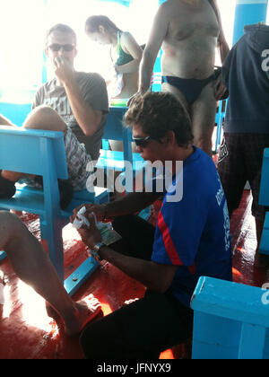 2010EB8584 8EC9B94 ED839CEAB5AD ECA09C16EAB8B0 EC868CEBB0A9EAB084EBB680ED9B84EBB3B4EC839D EC9CA4EC849DEBAFBC, EAB980EC9881ECA784, ECB59CEAB491EBAAA8 E 0167 Stockfoto