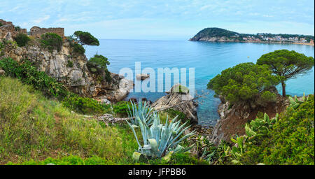 Sommer La Fosca Dorf Küste, Spanien. Stockfoto