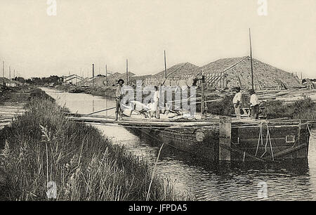 Aigues-Morrtes Chargement des Penichen de sel Stockfoto