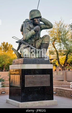 Denkmal für die Navajo Code Talkers des zweiten Weltkrieges, Skulptur, Phoenix, Hauptstadt des Staates Arizona, USA Stockfoto