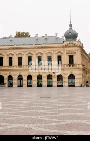 Das äußere des Workers' Hall, Vukovar, Kroatien, vollständig restauriert nach dem Serbo-kroatischen Krieg 1991 Stockfoto