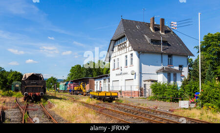 Bahnhof Wiesbaden-Dotzheim, Hessen, Deutschland. 18. Juni 2017. Stockfoto