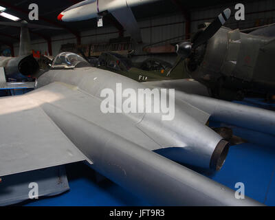 (IB-4) De Havilland DH100 Vampire FB52, Musée de l'Epopée de l ' Industrie et de l'Aéronautique, Bild 2 Stockfoto