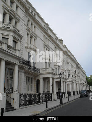 18-30 Palmeira Square, Hove (NHLE Code 1187581) (Juli 2010) Stockfoto