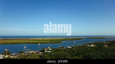 Bay Harbor Aerial Panorama-Blick in den Ozean Stockfoto