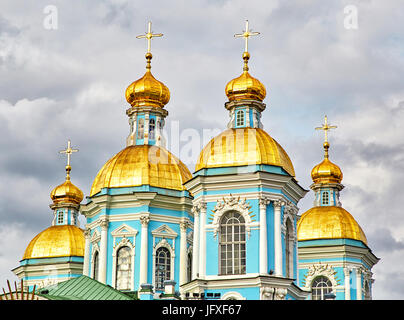 St. Nikolaus-Marine-Kathedrale, einen großen Barock-orthodoxe Kathedrale im westlichen Teil des Central Saint-Petersburg, Russland Stockfoto