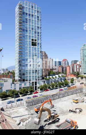 Die Baustelle in Davie Village, einem Wohnquartier in der Innenstadt von Vancouver (British Columbia). Stockfoto