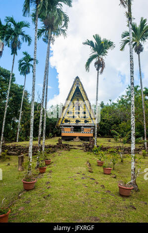 Alten Bai, ein Chefs-Haus auf der Insel von Babeldoab, Palau, Central Pacific Stockfoto