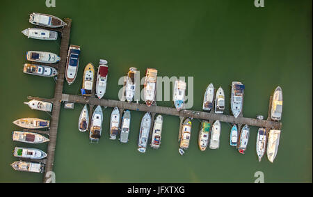 Marina Rünthe GmbH & Co. KG, Restaurant bin, Yachthafen, Datteln-Hamm-Kanal, Yachten, Boote, Marina, Anlegstege, Bergkamen, Ruhrgebiet, Nordrhein-Westfa Stockfoto