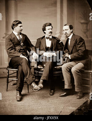 Mark Twain (Samuel L. Clemens) George Alfred Townsend rechts, David Gray auf Links erstellt/veröffentlicht: [zwischen 1865 und 1880] Stockfoto