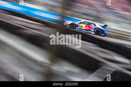 Nürnberg, Gemrany. 2. Juli 2017. Schwedische GMT Rennfahrer Matthias Ekstroem (Abt Sportsline/Kempten) in seinem Audi RS 5 DTM in Aktion während des freien Trainings vor dem 2. Rennen der Deutschen Tourenwagen Masters (DTM) beim Norisring-Rennen verfolgen in Nürnberg, Gemrany, 2. Juli 2017. Foto: Nicolas Armer/Dpa/Alamy Live News Stockfoto