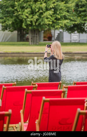 London, UK. 3. Juli 2017. Der Hampton Court Flower Show, organisiert von der Royal Horticultural Society (RHS). Auf dem Gelände des Hampton Court Palace, London. Bildnachweis: Guy Bell/Alamy Live-Nachrichten Stockfoto