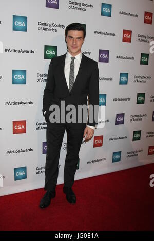 21. Januar 2016 - Beverly Hills, CA, USA - LOS ANGELES - JAN 21: Finn Wittrock bei den 31. Annual Artios Awards im Beverly Hilton Hotel am 21. Januar 2016 in Beverly Hills, Kalifornien (Kredit-Bild: © Kay Blake über ZUMA Draht) Stockfoto