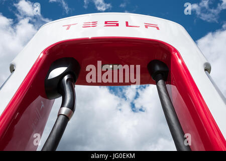 Tesla-Kompressor-Station in Eidfjord, Norwegen Stockfoto