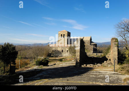 Benediktiner Kloster Sant Pere de Casserres, Masies de Roda, Osona, Provinz Barcelona, Katalonien, Spanien Stockfoto