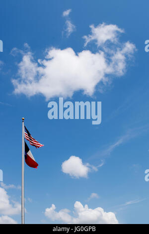 Cumuluswolken fraktus an einem heißen Nachmittag in Texas Stockfoto