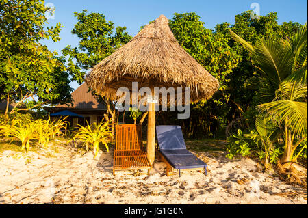 Strand liegen am Strand der Ruderer Bay, Yasawas, Fiji, Südsee Stockfoto