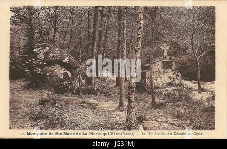 La Pierre-qui-Vire-FR-89-Le Monastère-19 Stockfoto