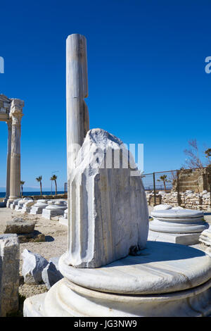 Blick auf die römischen Ruinen der Tempel des Apollo und Athena in Side. Lykien. Mittelmeerküste, Antalya.Turkey Stockfoto